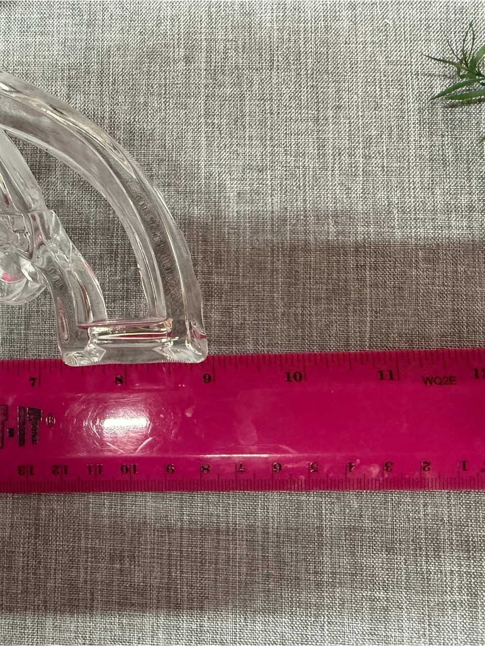 Vintage Clear Pressed Glass Pedestal Centerpiece Console Bowl Flower Daisy